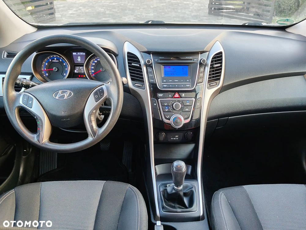 Hyundai i30 blue 1.4 Classic - 5
