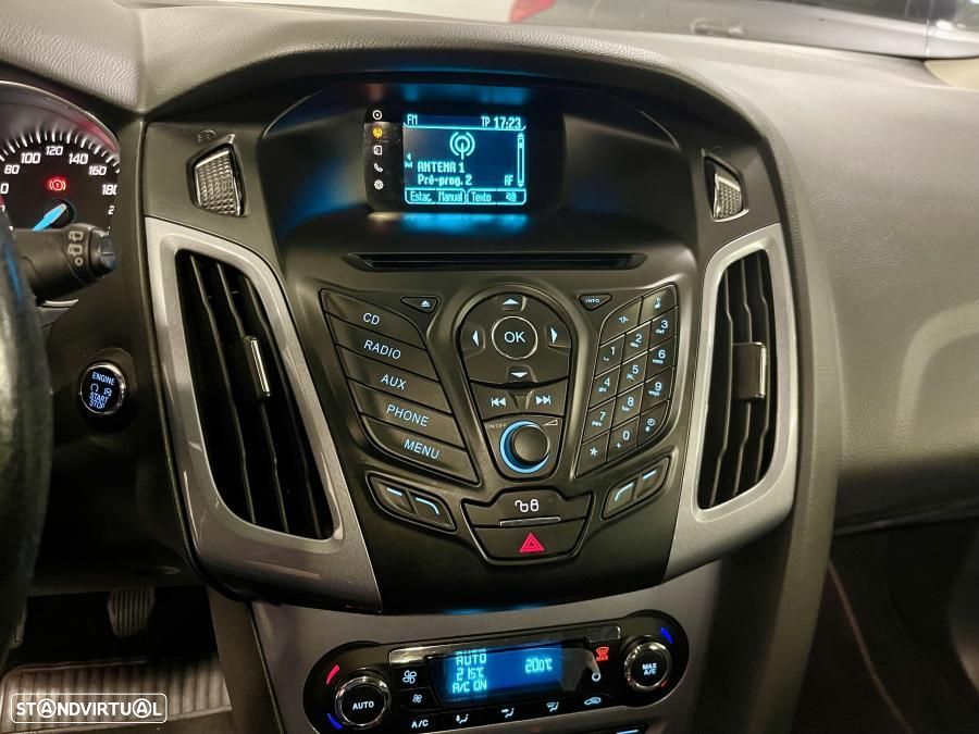 Ford Focus 1.0 SCTi Titanium Best - 12