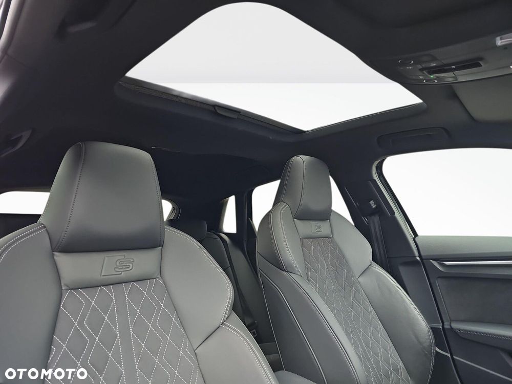 Audi S3 Sportback - 24