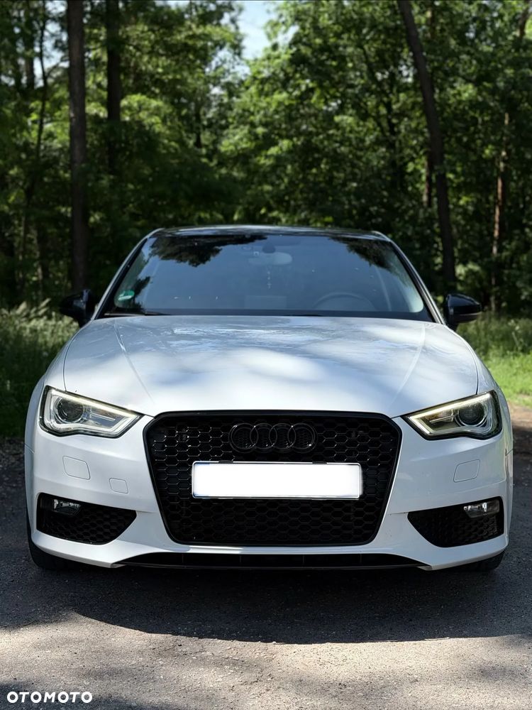 Audi A3 3-drzwiowe 1.4 TFSI S line Sportpaket - 2