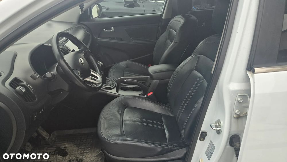Kia Sportage 2.0 CRDI XL - 5