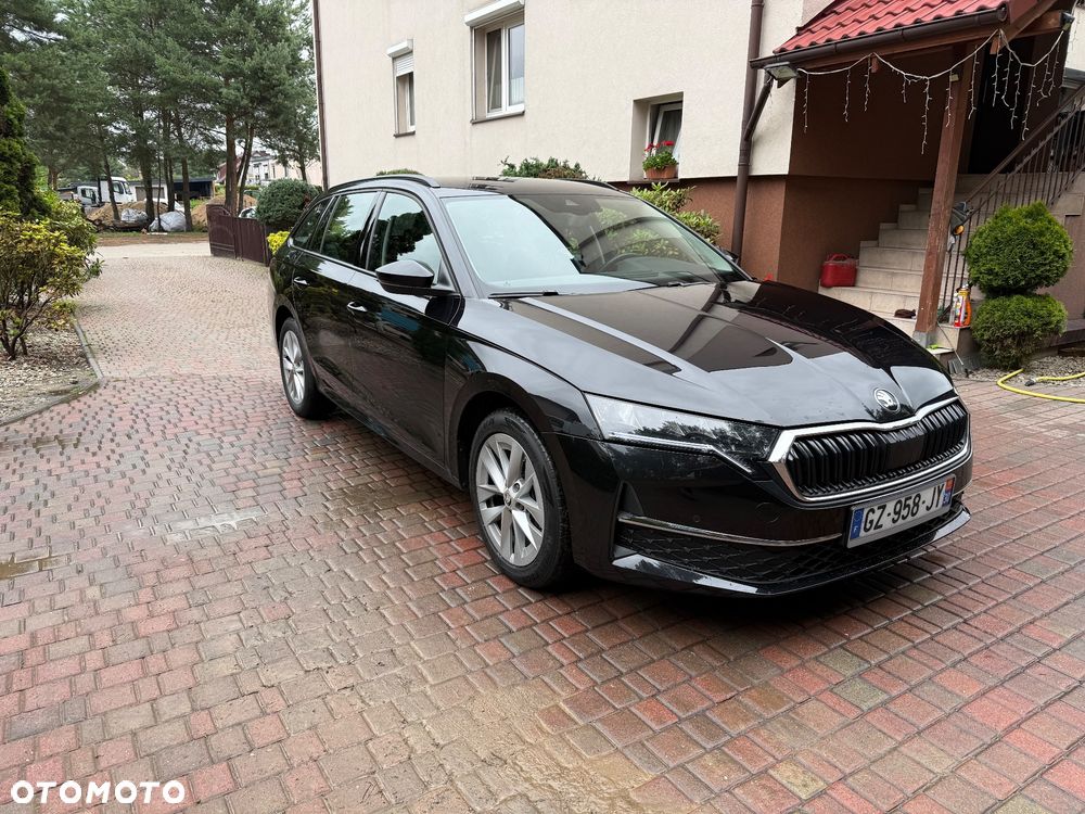 Skoda Octavia 2.0 TDI DSG Tour - 1