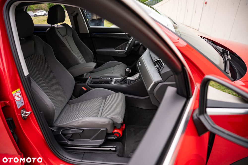 Audi Q3 35 TFSI mHEV S-Line S tronic - 28