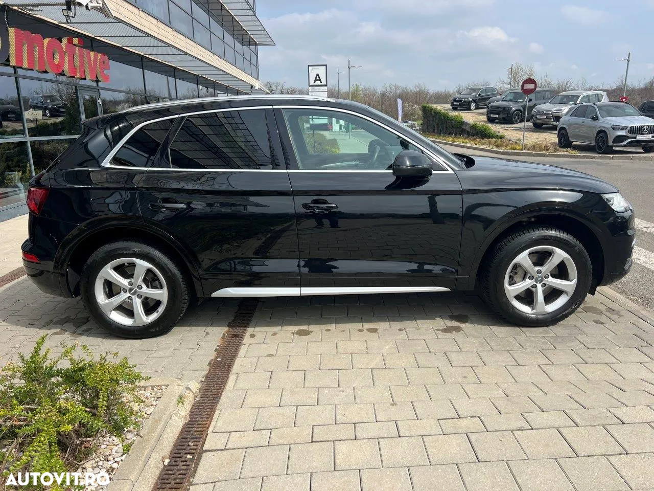 Audi Q5 40 TDI quattro S tronic sport - 7