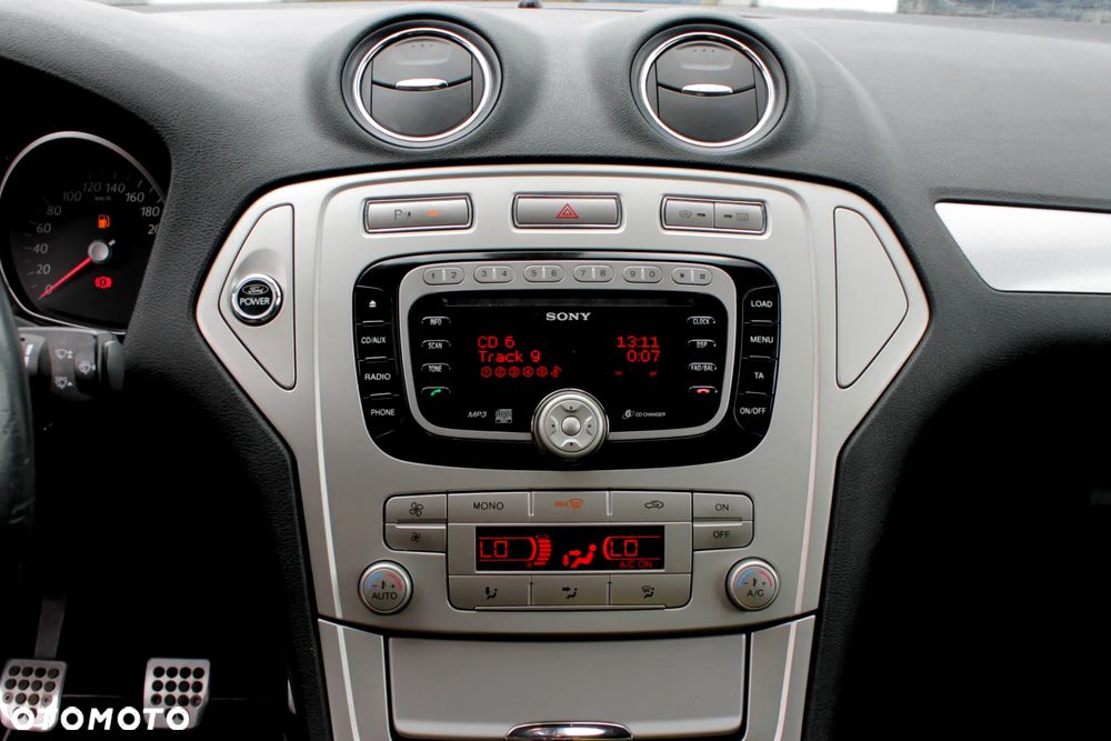 Ford Mondeo 2.0 Sport - 29
