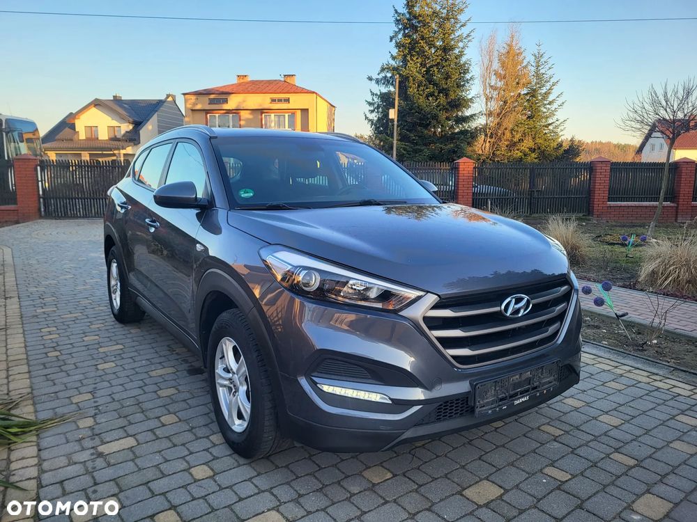 Hyundai Tucson 1.6 GDI BlueDrive Style 2WD - 11