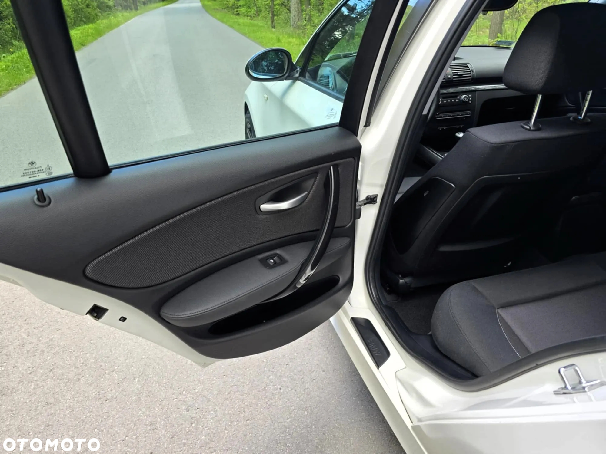 BMW Seria 1 118d - 11