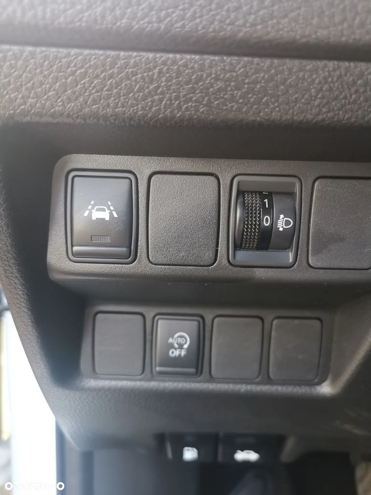 Nissan Qashqai - 18