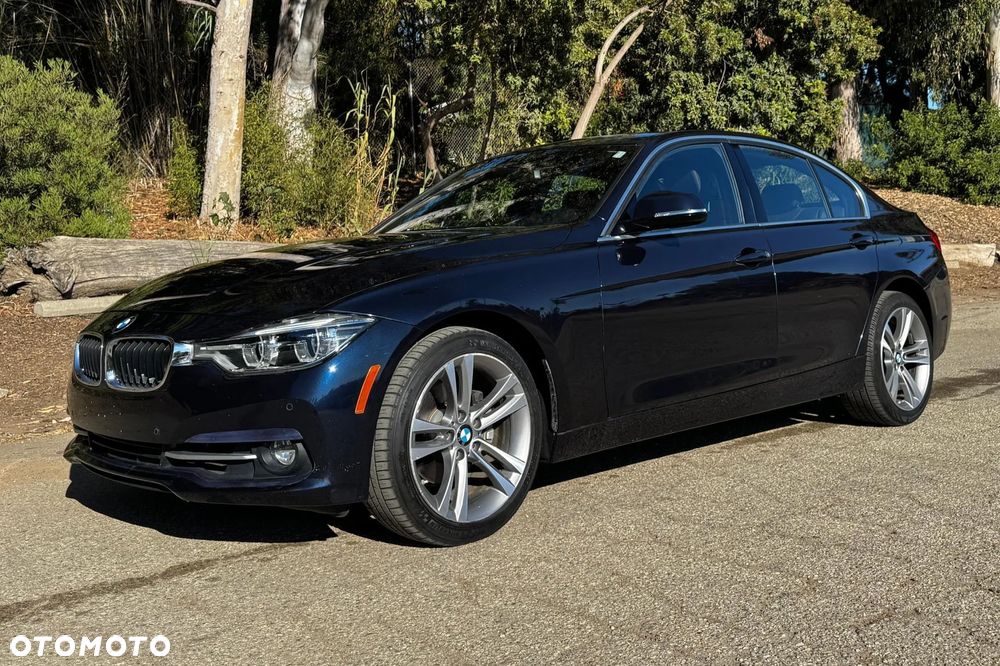 BMW Seria 3 330i Sport Line sport - 8