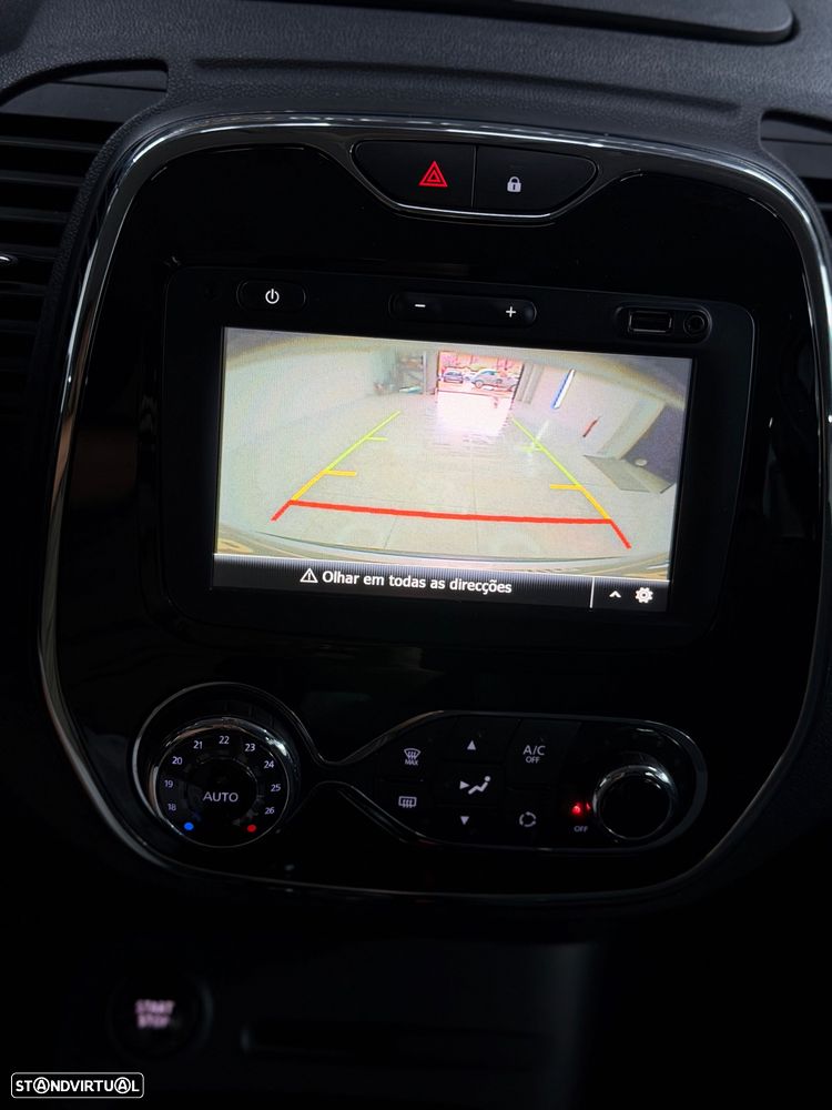 Renault Captur 1.5 dCi Exclusive - 24