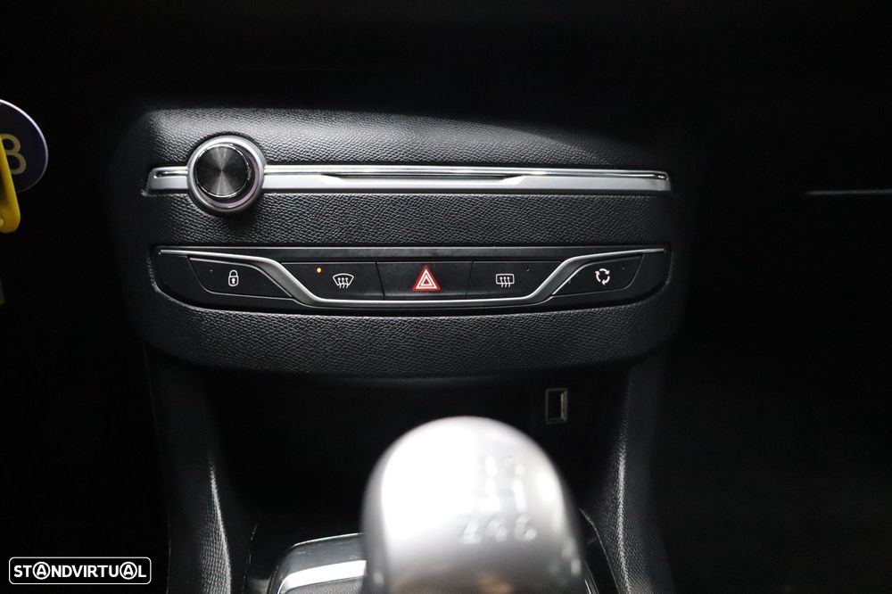 Peugeot 308 SW BlueHDi 130 Active Pack - 19