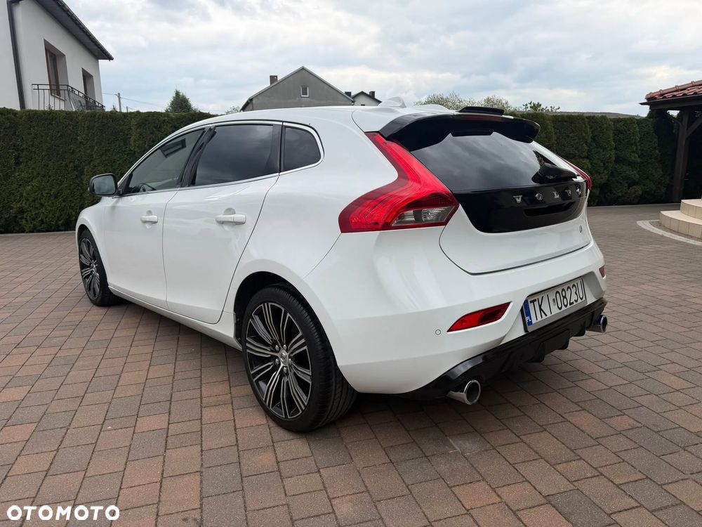 Volvo V40 D2 Inscription - 3
