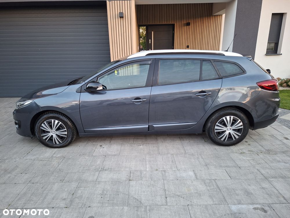 Renault Megane 2015 photo 2