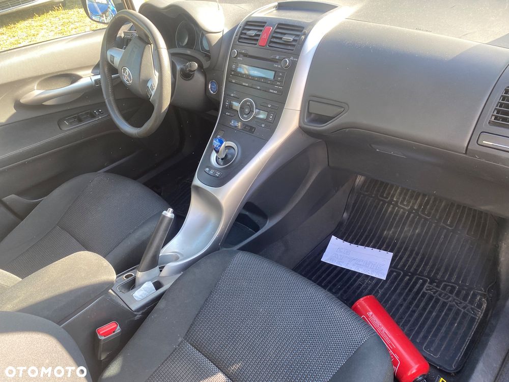 Toyota Auris 1.8 HSD Luna - 5