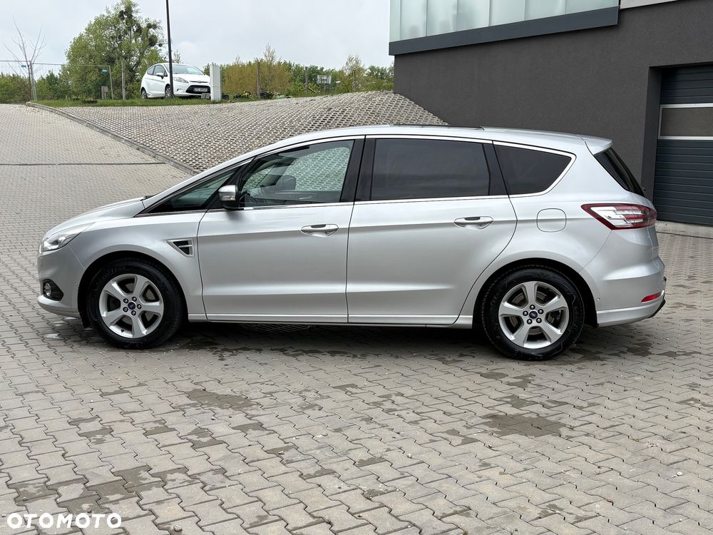 Ford S-Max 2.0 TDCi Titanium PowerShift - 34