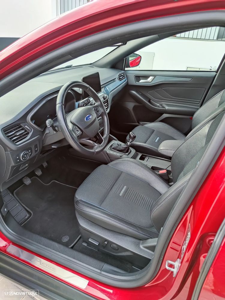 Ford Focus SW 1.0 EcoBoost Active X - 9