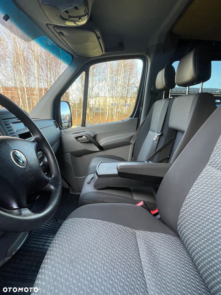 Volkswagen Crafter - 13
