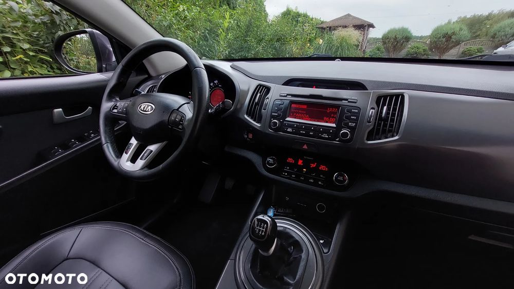 Kia Sportage 2.0 CRDI 4WD Dream-Team Edition - 25