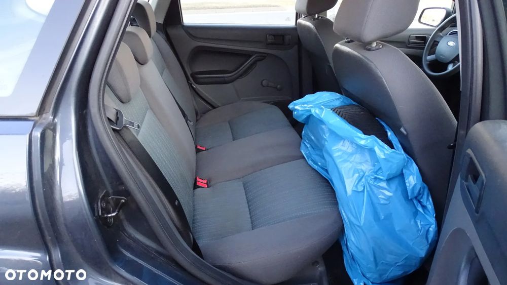 Ford Focus 1.6 FX Gold / Gold X - 15