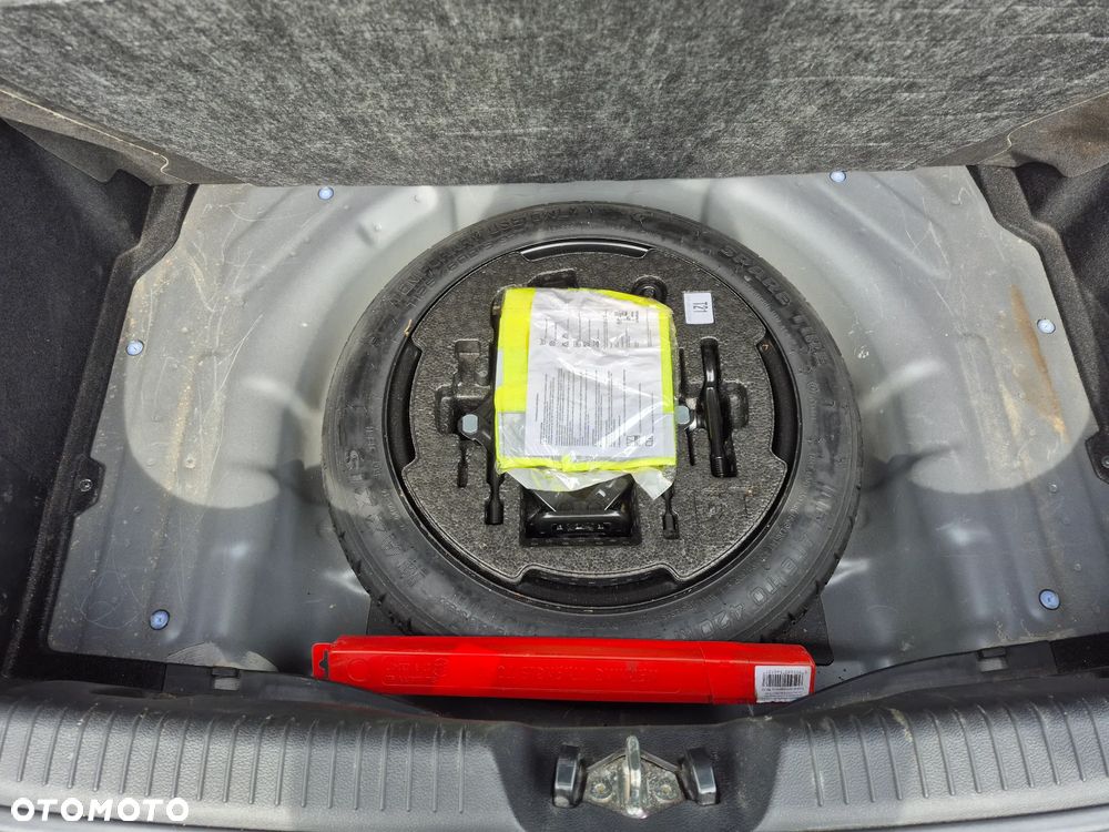 Kia Ceed 1.6 GDI Smart Plus DCT - 11