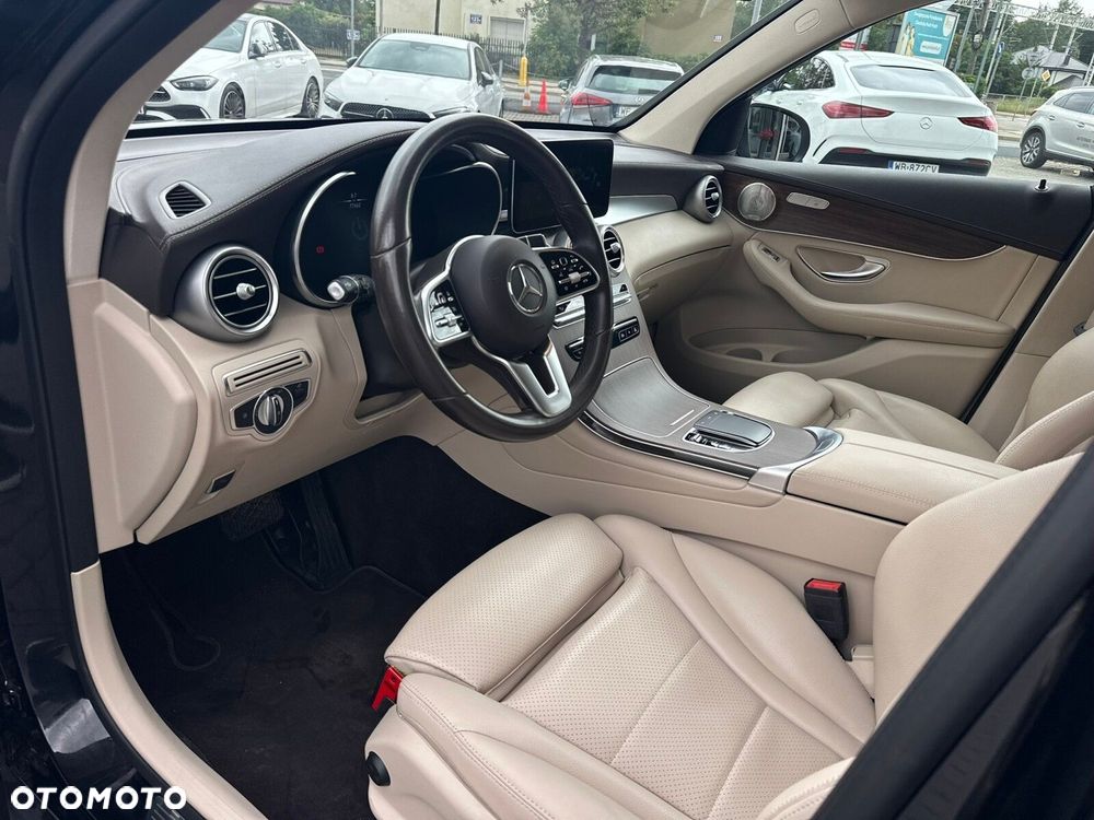 Mercedes-Benz GLC - 10