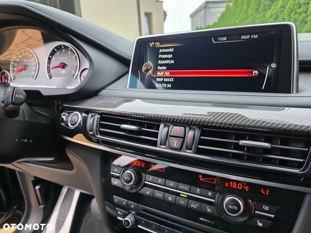 BMW X6M - 16