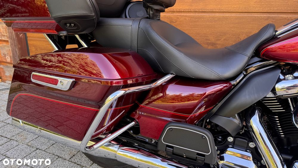 Harley-Davidson Touring Road Glide - 12