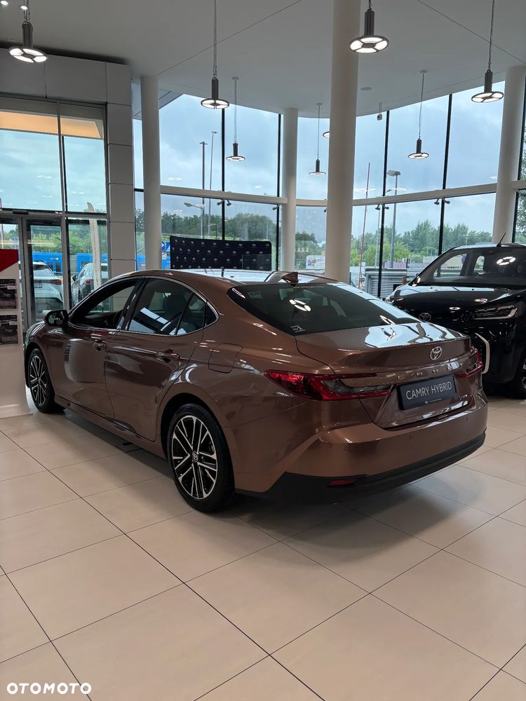 Toyota Camry 2.5 Hybrid Prestige CVT - 4
