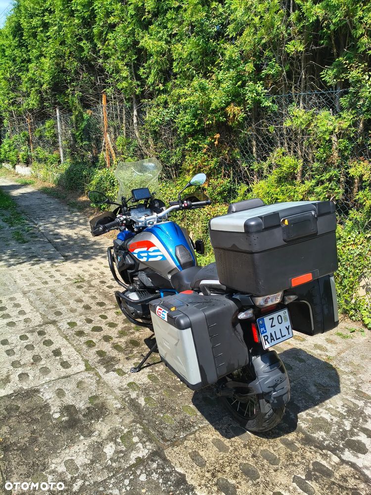 BMW R - 6