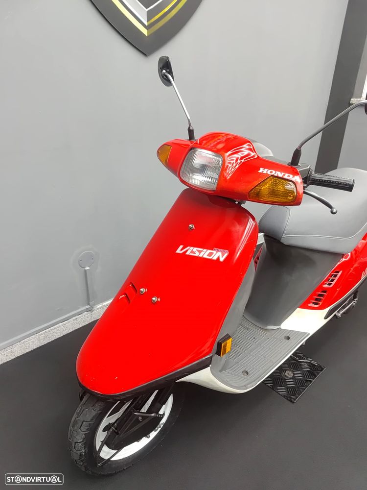 Honda Vision 50 - 11