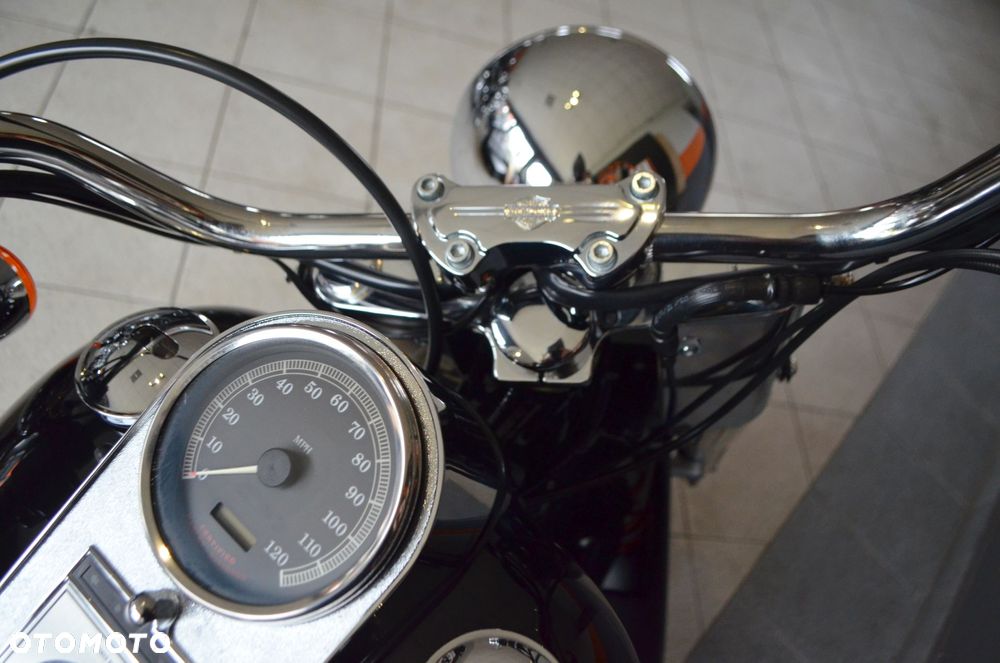 Harley-Davidson Softail Fat Boy - 32