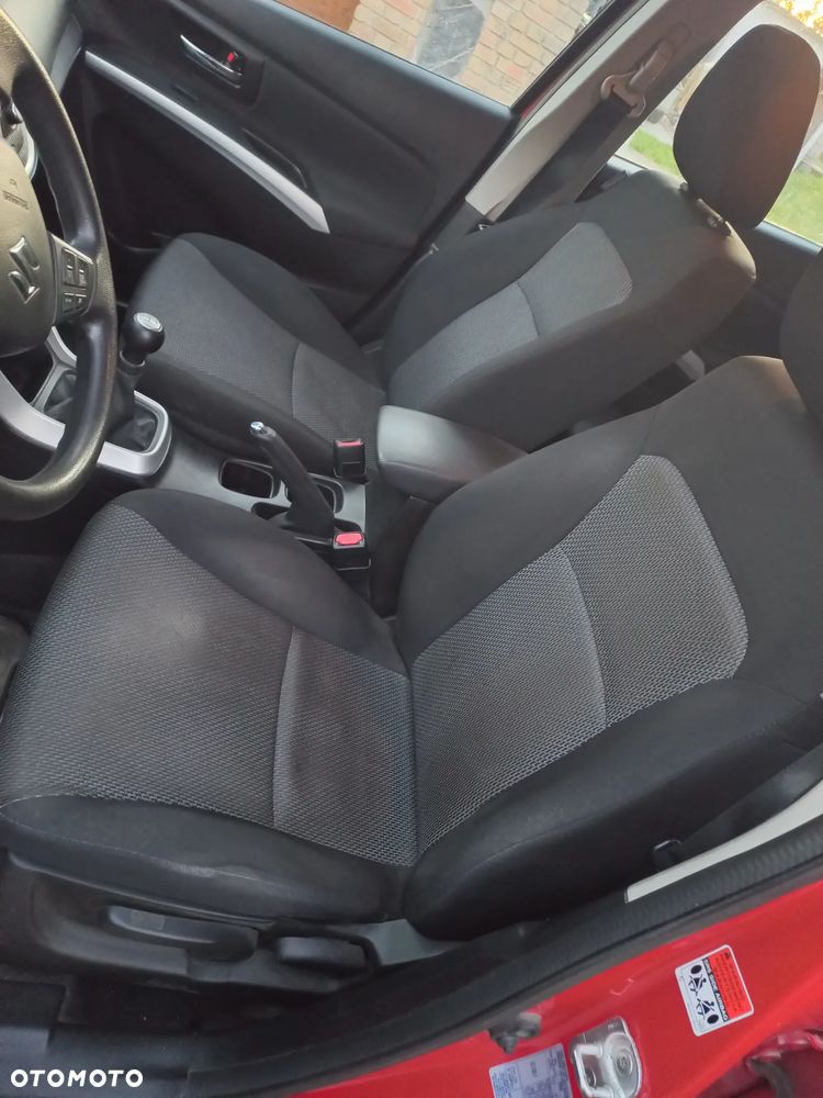 Suzuki SX4 S-Cross 1.6 Comfort - 7
