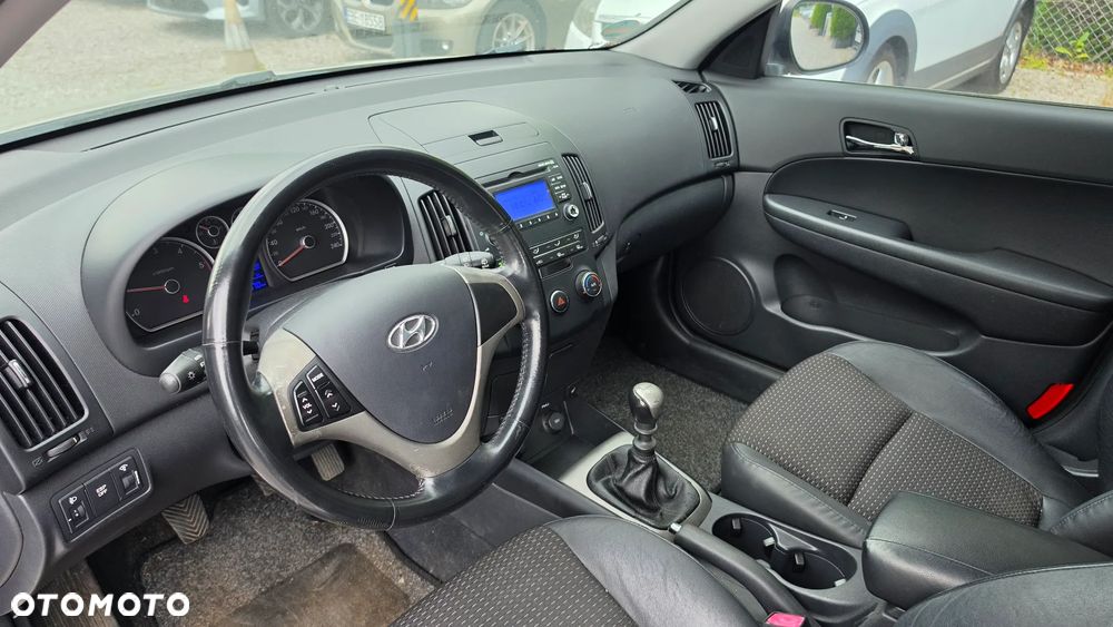Hyundai i30 1.6 CRDi Style - 13