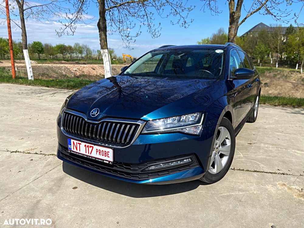 Skoda Superb 2.0 TDI DSG Premium Edition - 22