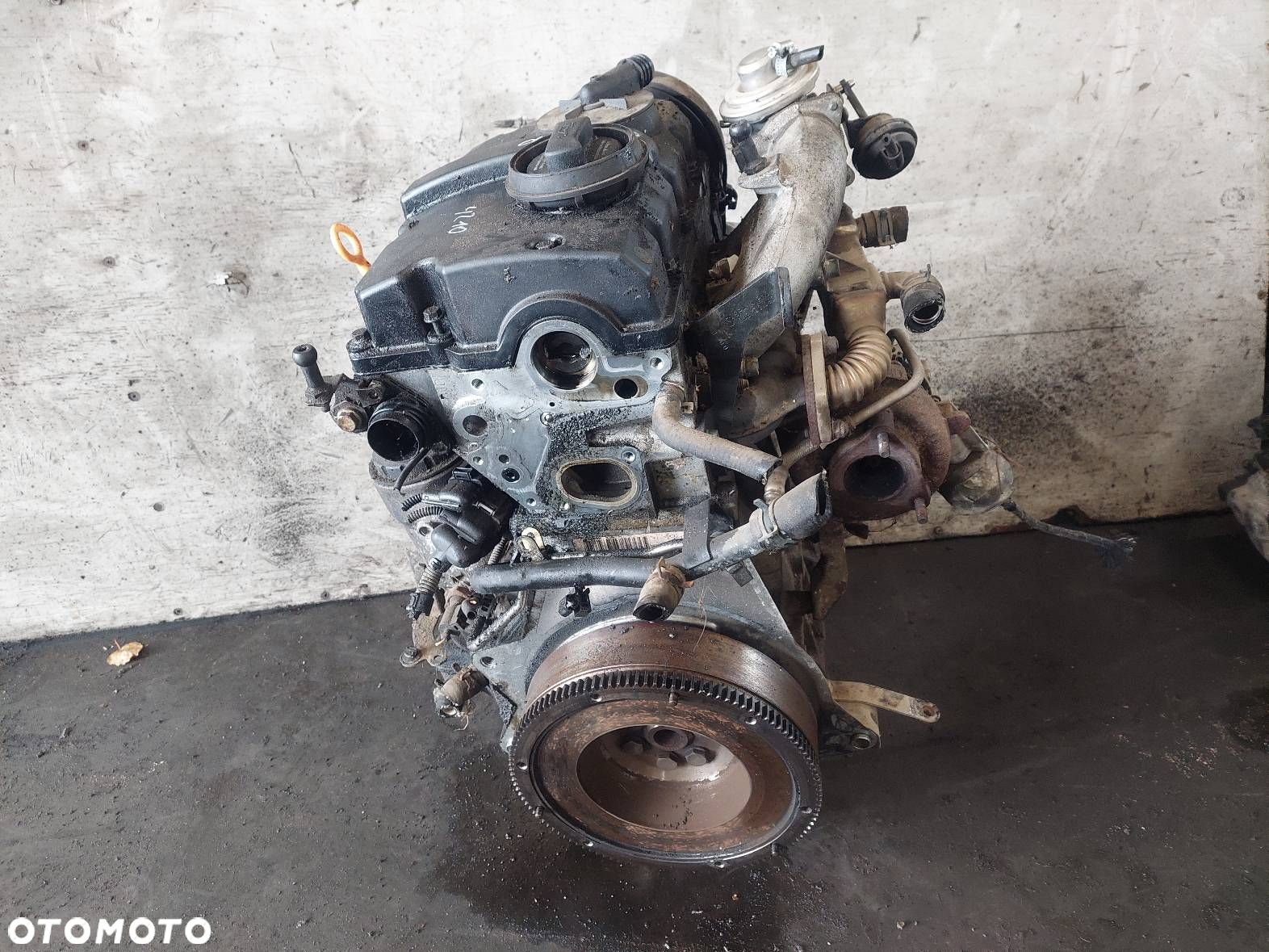 SILNIK DIESEL + POMPOWTRYSKI TURBO LUPO I 1.2 TDI ANY 045145701E - 2