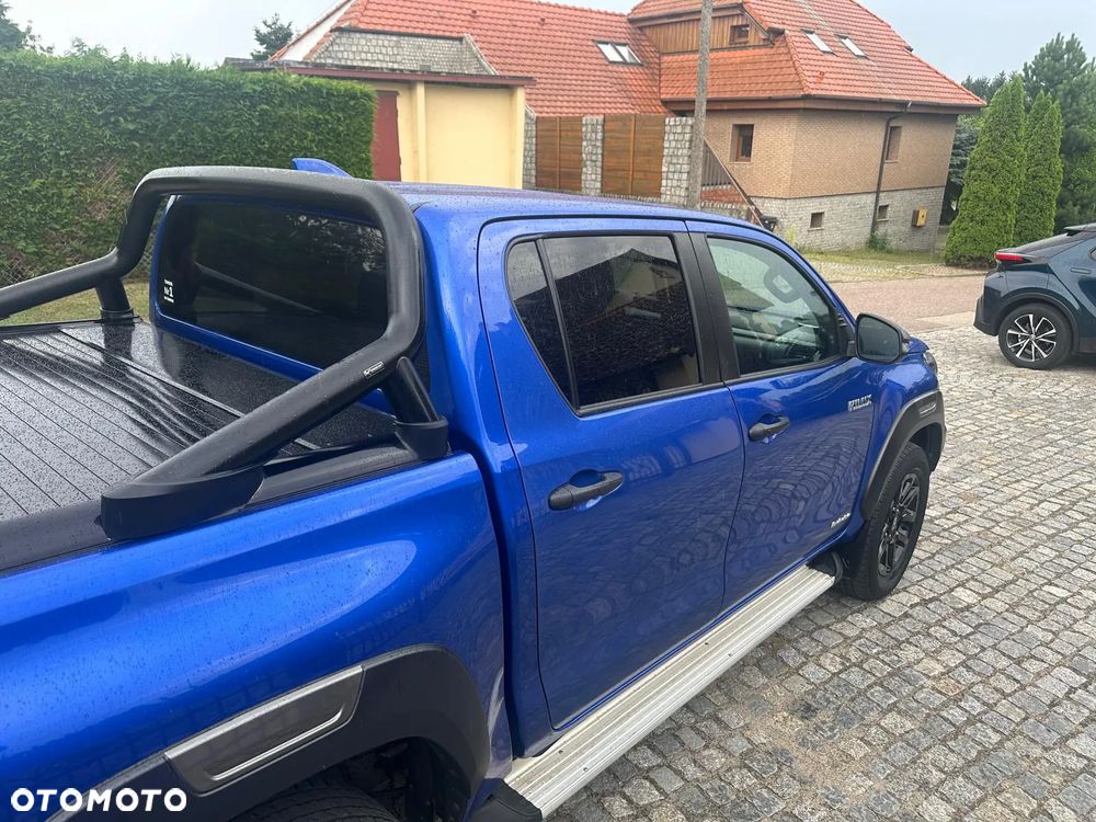 Toyota Hilux 2.8 D-4D Double Cab Invincible Sport 4x4 - 22