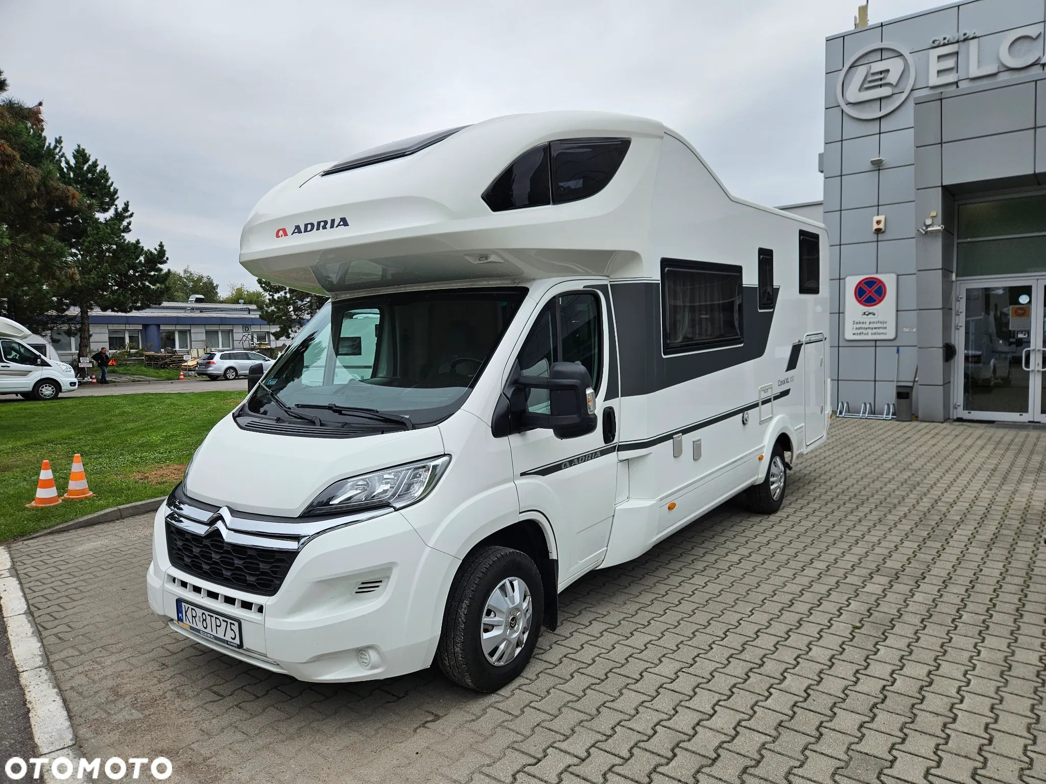 Adria Coral XL 600DP - 6
