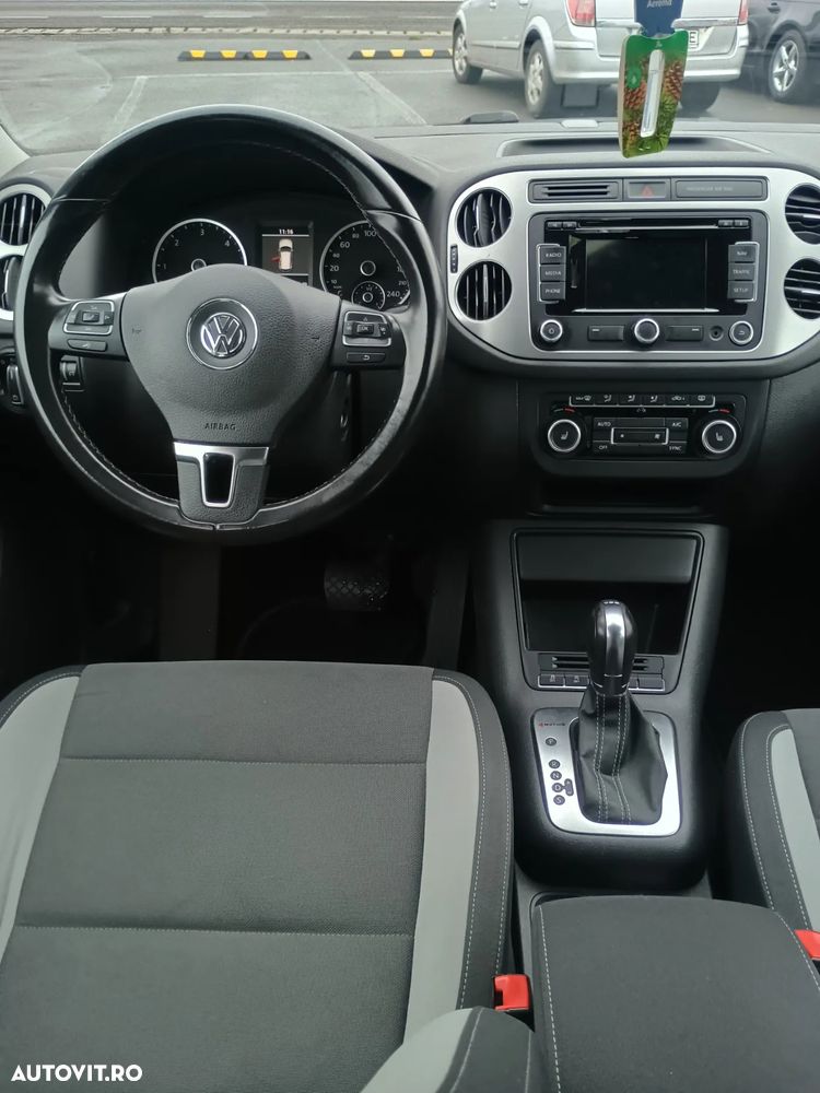 Volkswagen Tiguan 2.0 TDI DPF 4Motion BlueMotion Technology DSG Life - 14