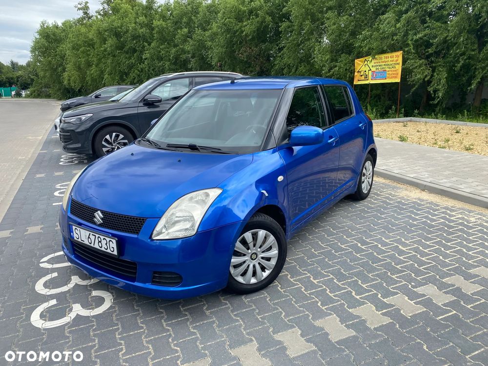 Suzuki Swift - 1