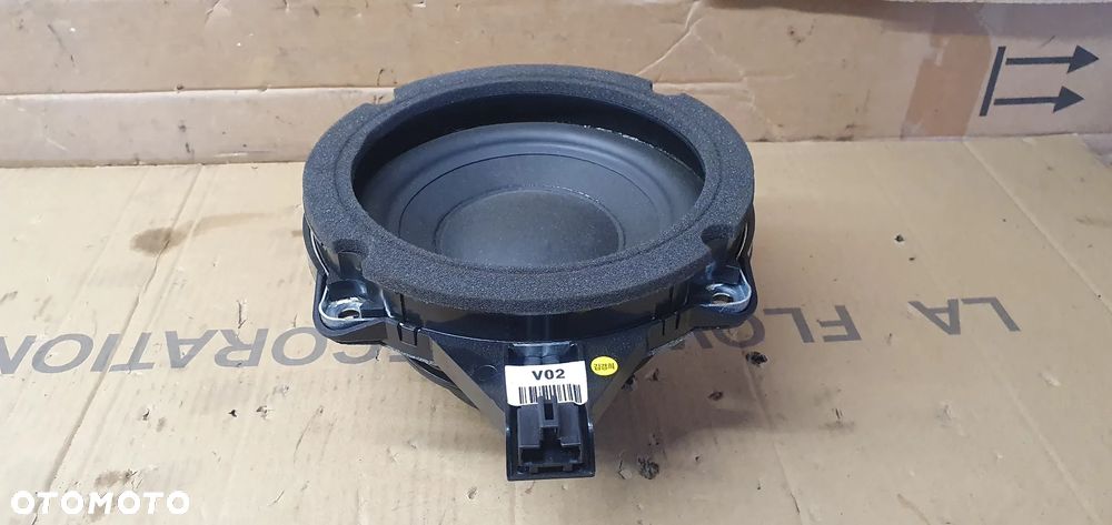 Głośnik basowy subwoofer Hyundai i40 96380-3Z050 - 2