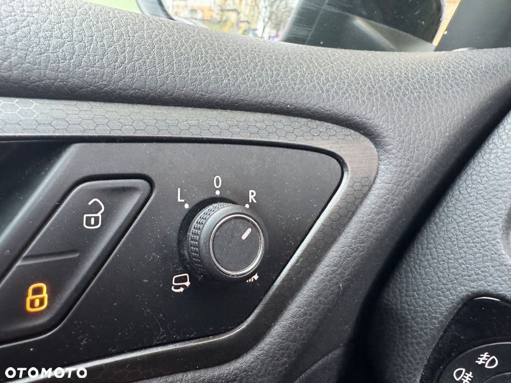 Volkswagen Golf ver-gtd-bluemotion-technology-dsg - 34