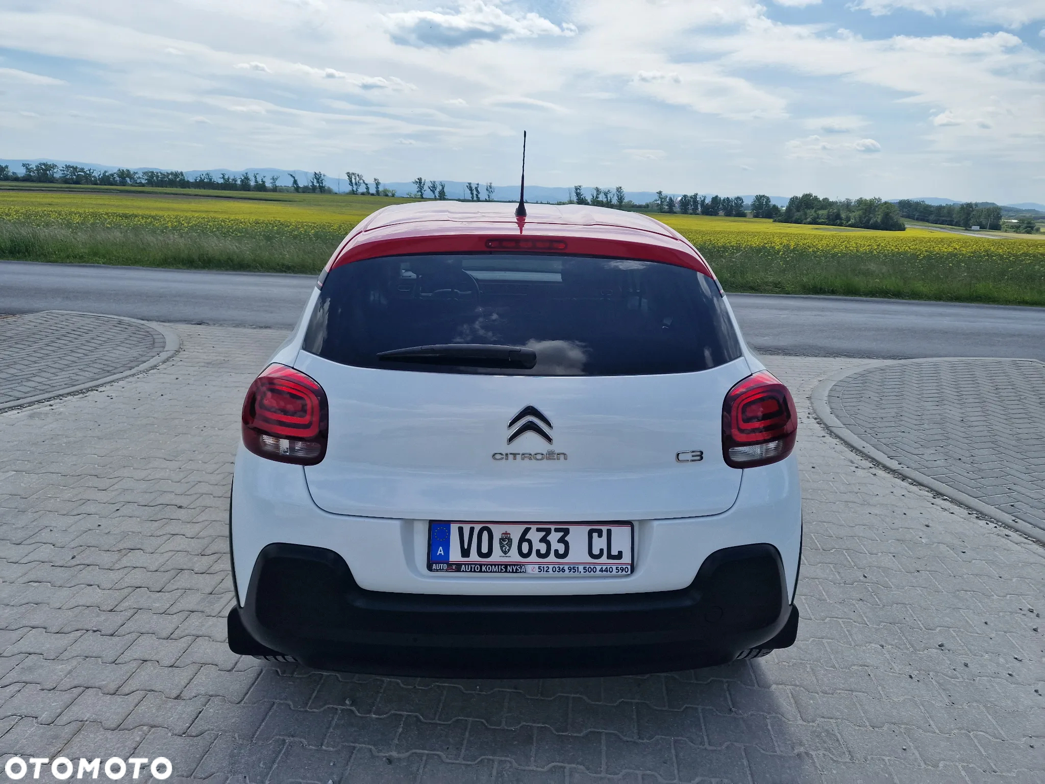 Citroën C3 1.2 PureTech Shine - 11