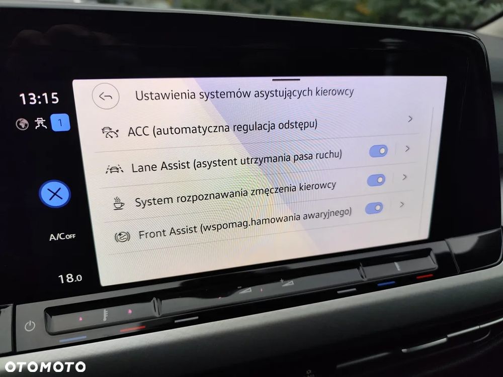 Volkswagen Golf Variant 2.0 TDI Life - 19