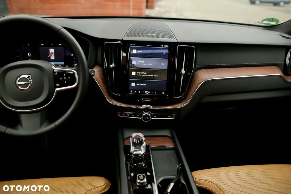 Volvo XC 60 B5 D AWD Geartronic Inscription - 23