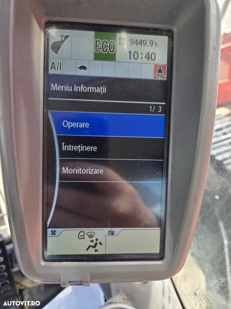 Hitachi ZX250LCN-6, 2020, 9.449h, 27,3t, cupa 1,55mc, Ingust latime 2,99m, camera spate, camere laterale, inst picon, consum mediu 9,8l/h, ridica 13t, motor Isuzu 173CP, 3 pompe hidr HITACHI, 3 camere, produs in JAPONIA, leasing 4 ani-PROMOTIE 68.900 EUR+tva - 40