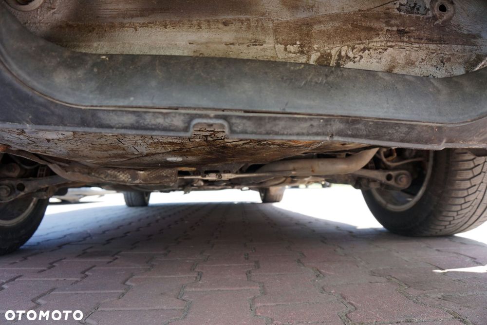 TYLNA OŚ BELKA ZAWIESZENIA A6 C6 SEDAN  AUDI 2004-2008 - 1