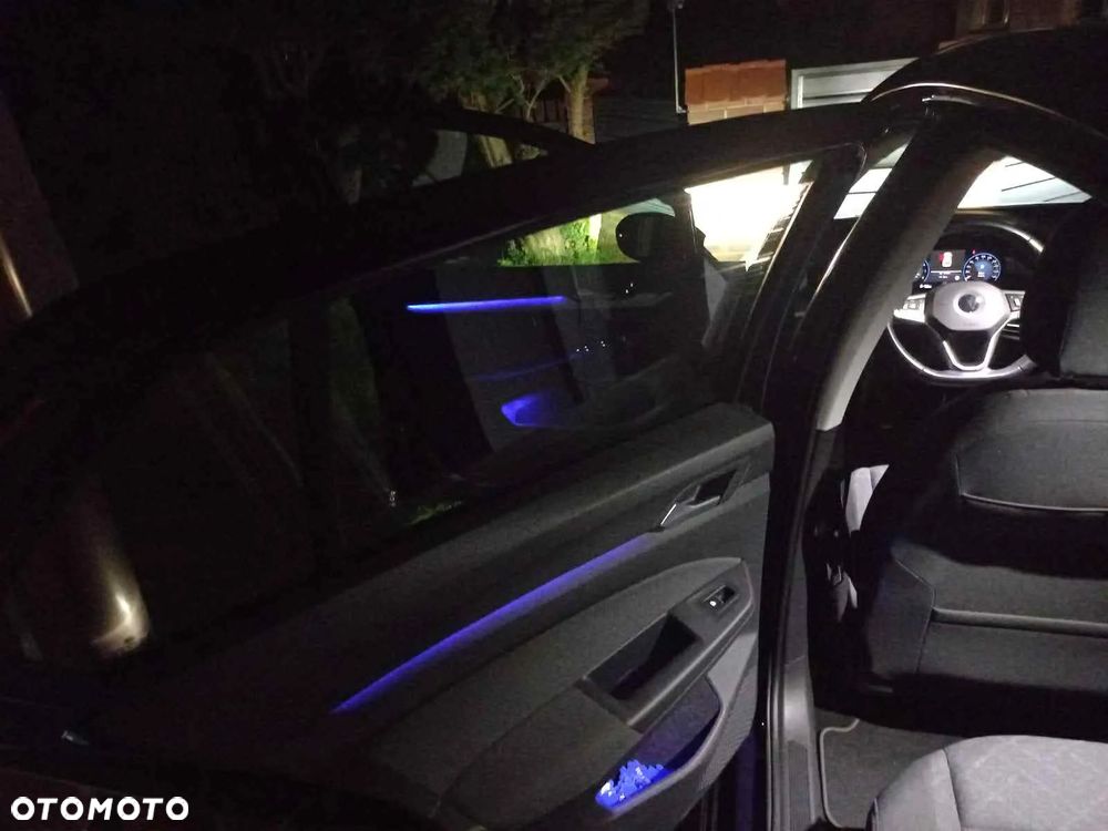 Volkswagen Golf VIII 1.5 TSI EVO Life - 29