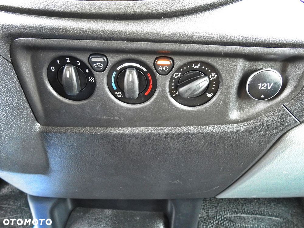 Ford TRANSIT  KONTENER WINDA 8 PALET BLIŹNIACZE KOŁA KLIMATYZACJA  130KM - 34