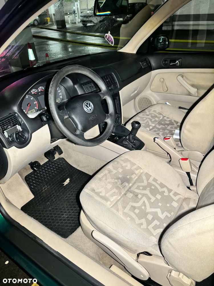 Volkswagen Golf 1.4 Basis - 3