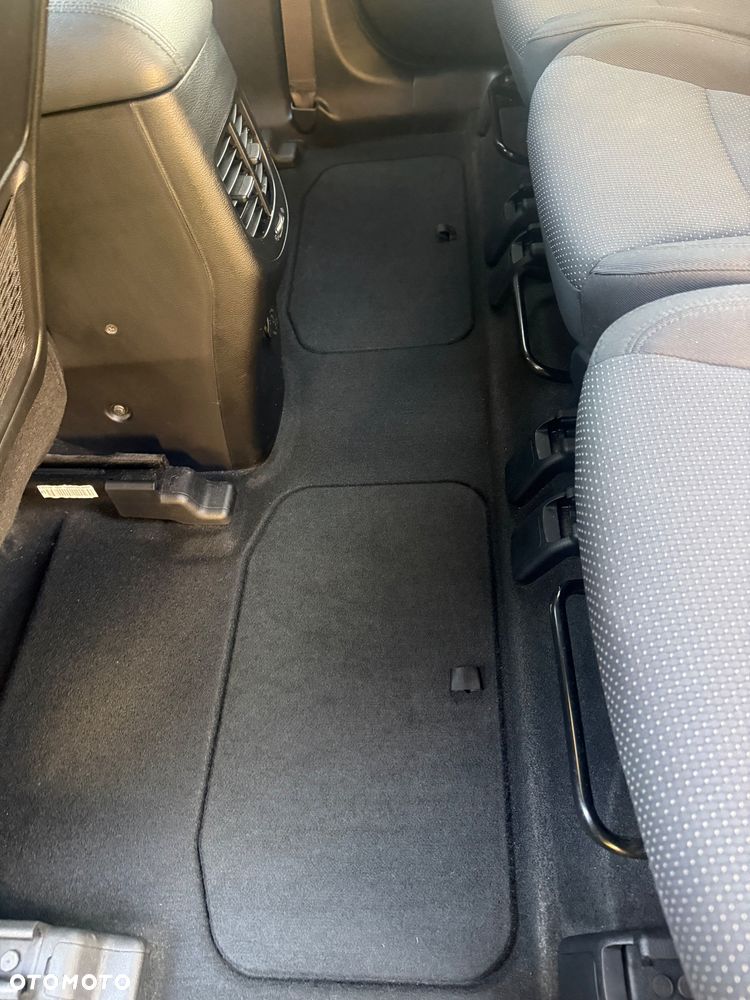 Kia Carens 1.7 CRDi XL - 18